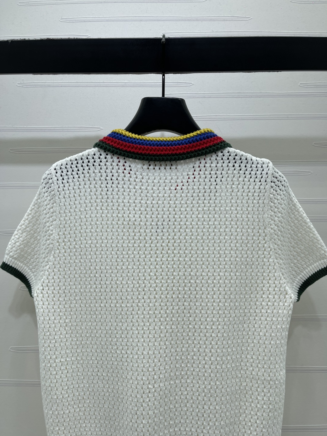 Women's short sleeves